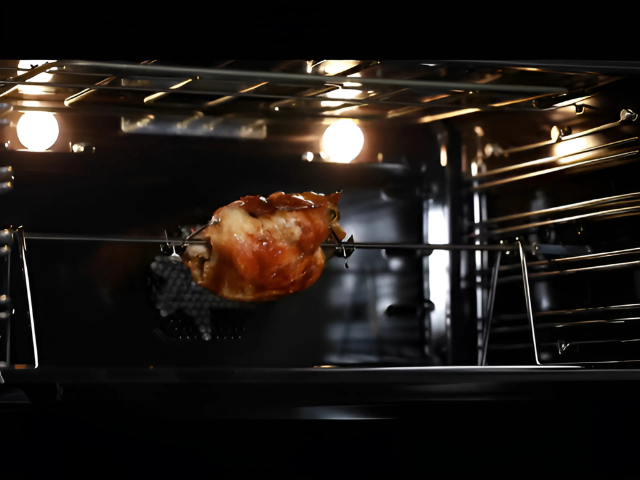 6 Easy Steps to Master the Rotisserie Oven on the ILVE Nostalgie