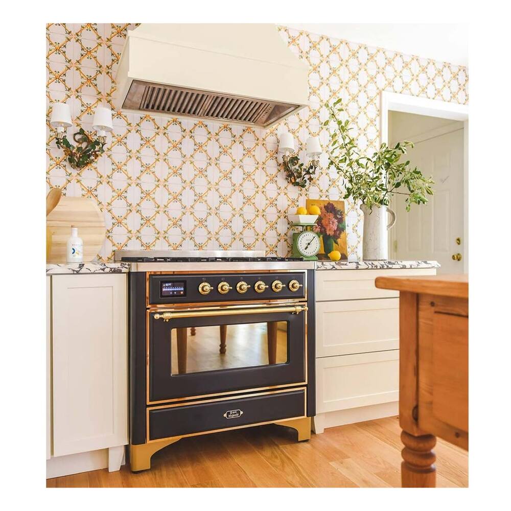 ILVE_UM09FDNS3MGG_Majestic_II_36_Dual_Fuel_Range_lifestyle_2